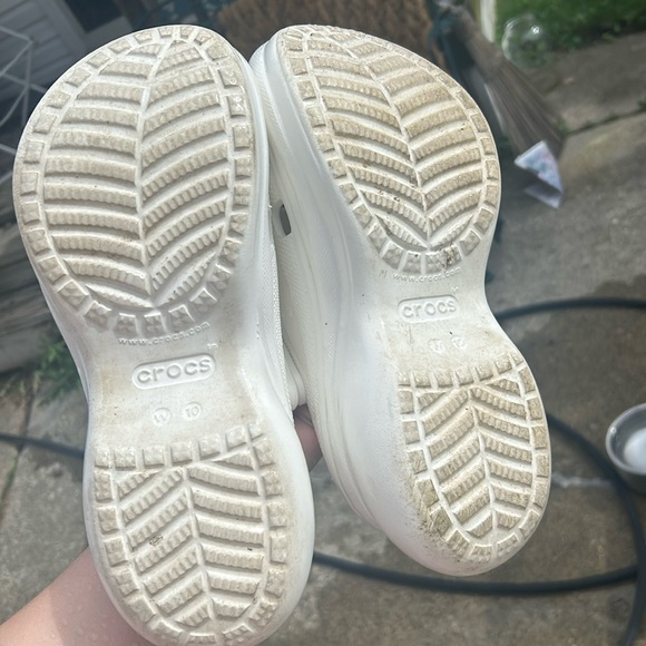 CROCS Bae Clog in White Size w10 - Picture 8 of 8
